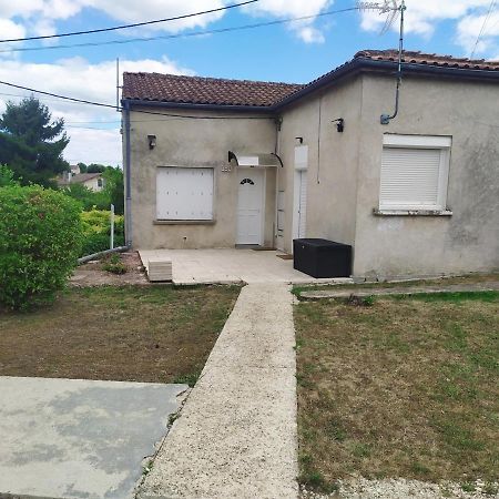 Appartement T2- Le Bon Accueil / Wifi / Parking 앙굴렘 외부 사진